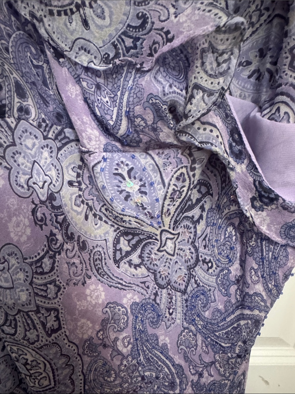 Fashion Bug Lilac Paisley V-Neck Tank - Picture 3 of 4